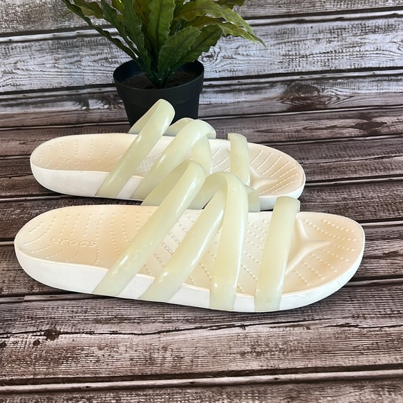 CROCS Women's Sandals in Cream and White Size women’s 7 - Picture 4 of 6
